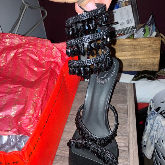 Heels - Picture 5 of 8